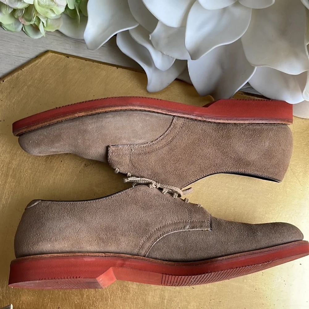 Vintage! Cole Haan Classic Suede Derbys in Medium Tan